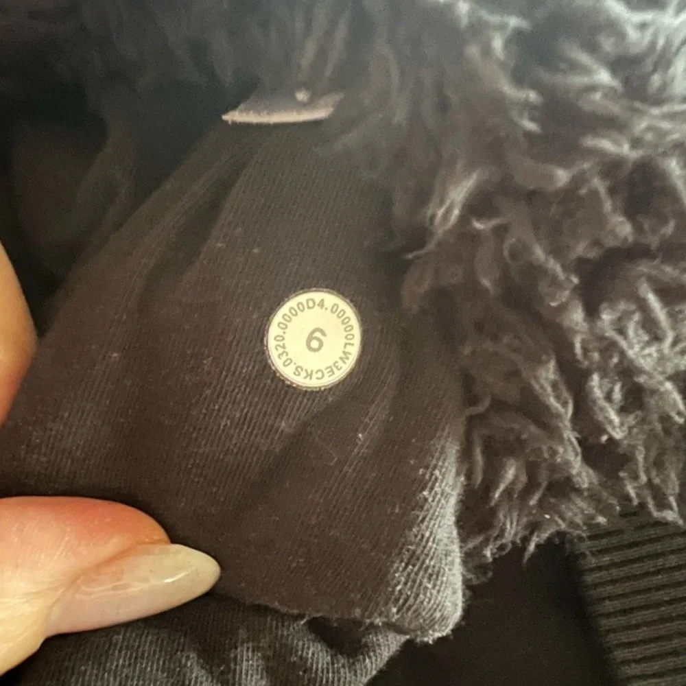 Lululemon Sherpa Scuba Cropped Hoodie